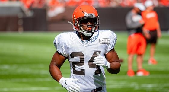 Horrorsérülést szenvedett az NFL egyik legjobb futójátékosa