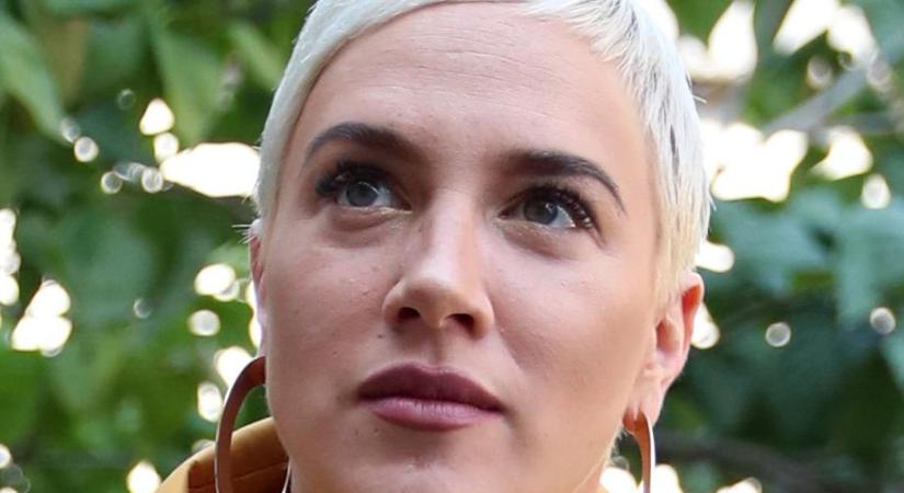 A gyerek miatt ment oda Krauszhoz Tóth Gabi! Hannaróza volt az ok