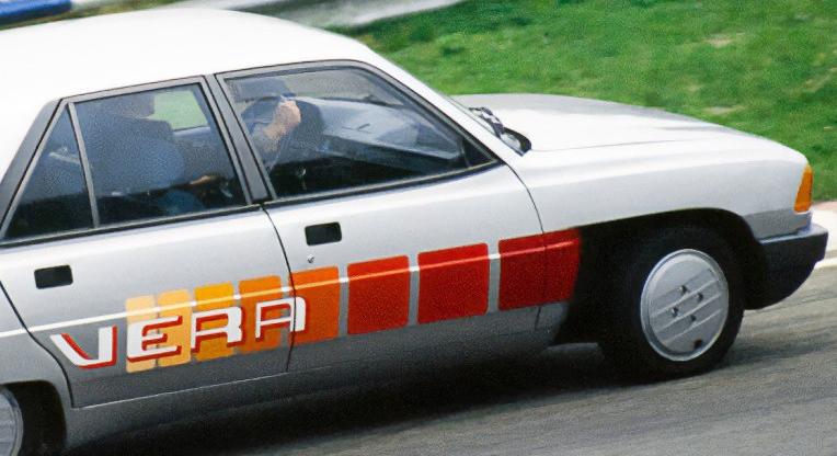 Már az 1980-as években tudták a fillérekből tankolható autó receptjét