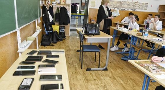 Tavaszi érettségi: egy feltétel, ami nélkül nem mehettek vizsgázni