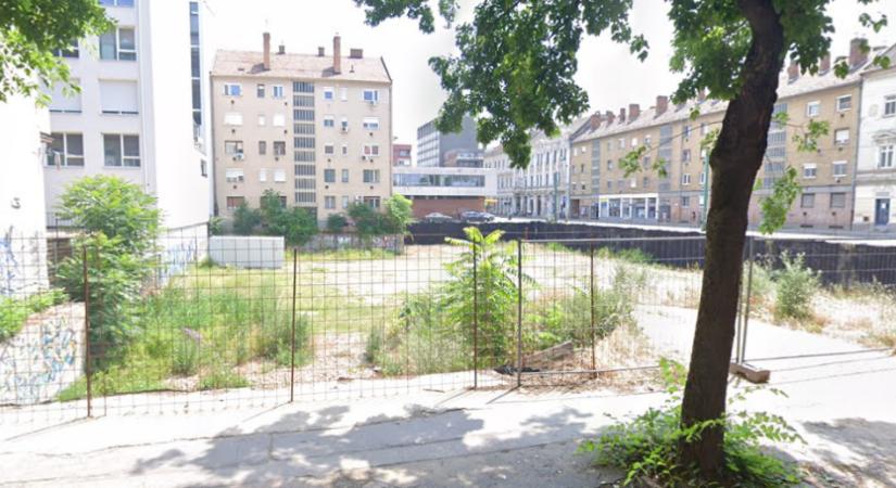 Centrum-gödör tulajdonosai több mint száz millióval károsították meg az embereket