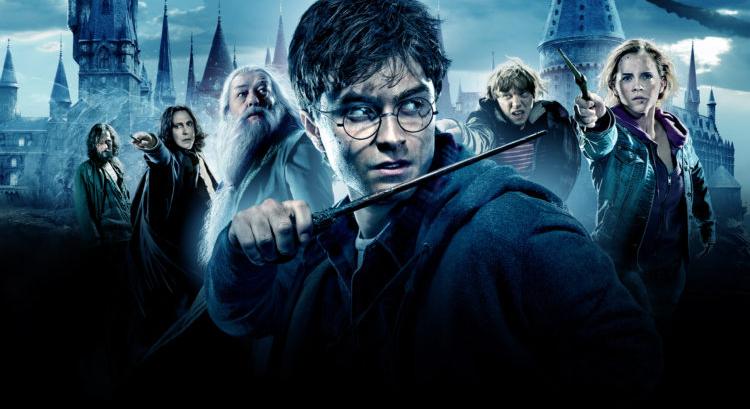 Magyarországon is megjelenik az új Harry Potter-könyv, a Varázsalmanach