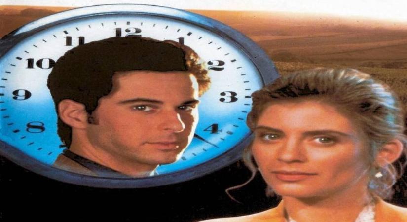 12:01 - A kizökkent idő: Van egy kis időd? (kritika)