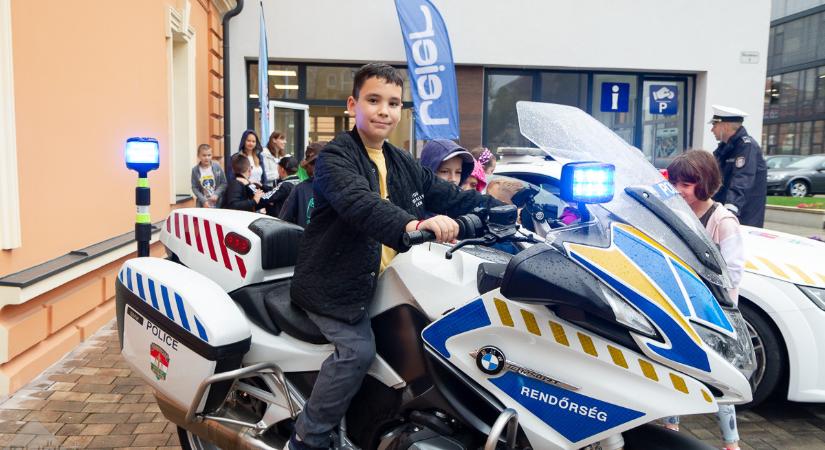 „KRESZ-Fesztet” rendeztek Győrben