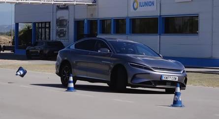 Az európai modellek közelében sincs a BYD Han a jávorszarvas-teszten