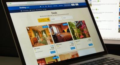 Booking.com botrány: Jobban járhatunk, ha közvetlenül foglalunk