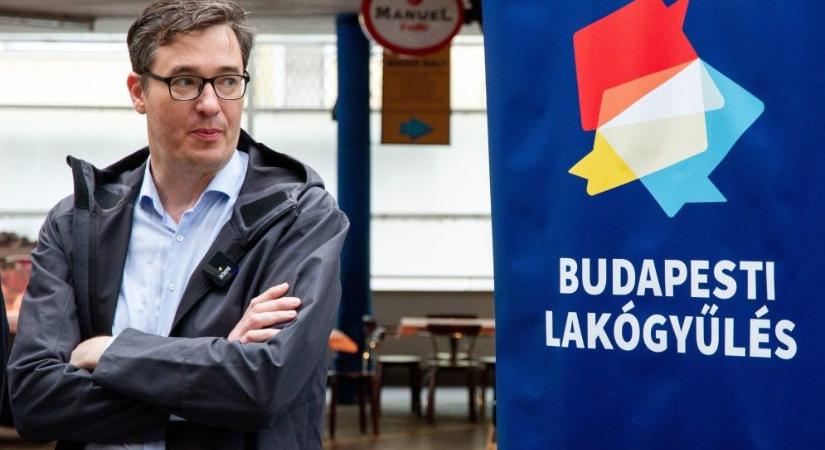Karácsony Gergely térde megsérült, autóba ült