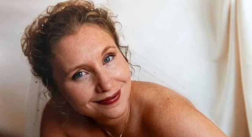 Az életébe kerülhet a smink: halálos betegség támadta meg a kétgyermekes édesanyát
