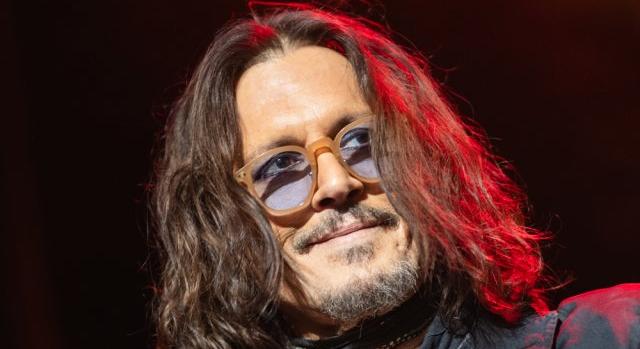 Lemondott koncertje után ismét Budapesten van Johnny Depp, kiderült, hogy miért