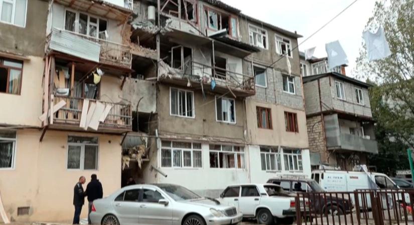 Több civil is életét vesztette a hegyi-karabahi harcokban