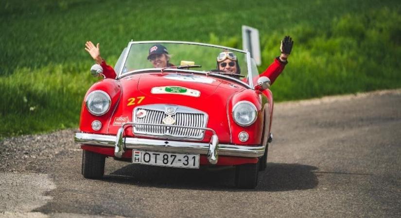 Oldtimerek érkeznek Egerbe hétvégén