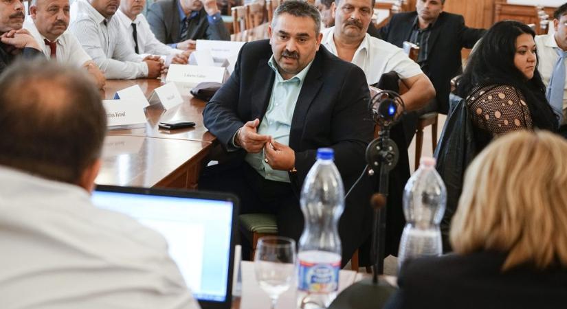 Elfogadta az ügyészség által felajánlott négy évet Siklósnagyfalu volt polgármestere