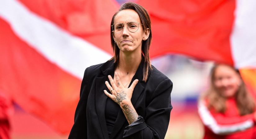 Túlélt egy agydaganatot, majd egy súlyos autóbalesetet: újra játszik a hős sztárfocista