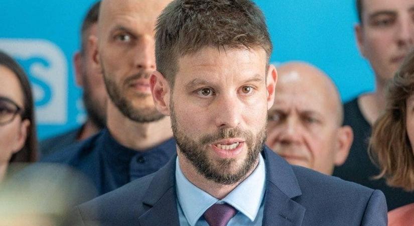 Szlovák miniszterelnök-jelölt: Orbán Viktor önként vonult izolációba