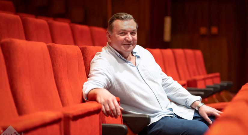 Bobby Ewing a győri szinkronhangjával találkozott