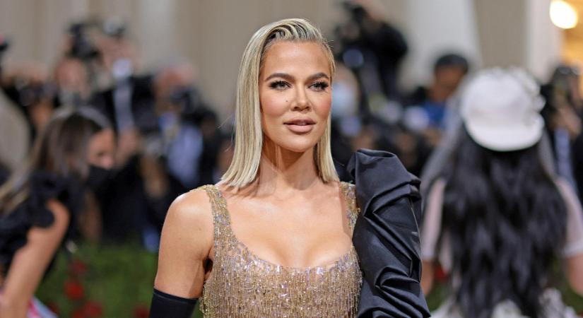 Ilyen állapotban van Khloé Kardashian arca a bőrrák után - kép