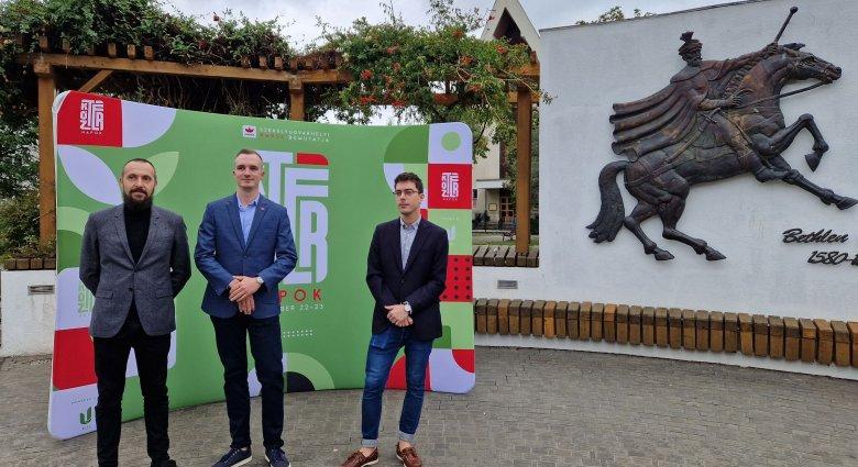 Koncerteket, előadásokat szervez az RMDSZ Székelyudvarhelyen