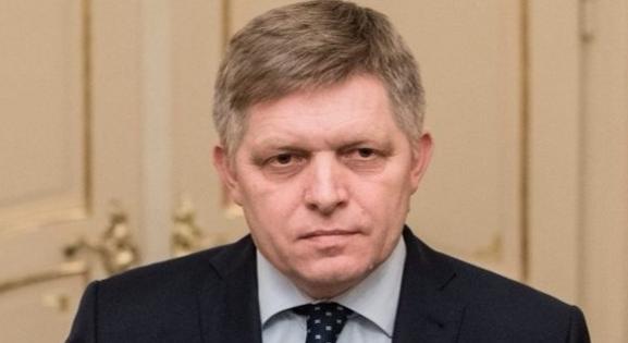Fico leállítaná az Ukrajnának nyújtott fegyvertámogatást