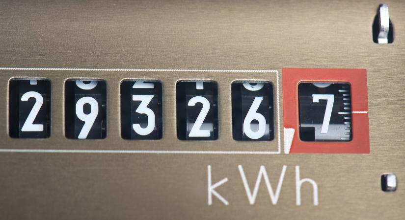 Rezsiterror: így kaphatsz te is 100 milliós villanyszámlát, hiába vagy az átalányod alatt