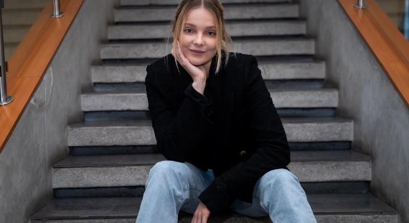 Elvették Mihalik Enikő jogosítványát
