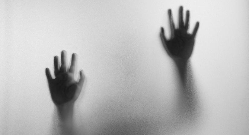 Paranormális jelenség: bringára pattant a köddé vált fiú? – Videó