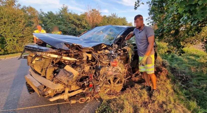 Halálos ütközés Sorokpolány közelében, a vétlen sofőr vesztette életét