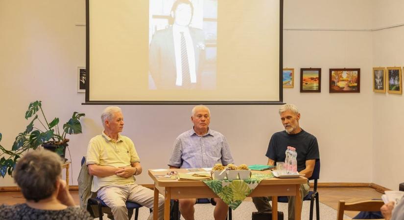 Névadójáról emlékezett a könyvtár