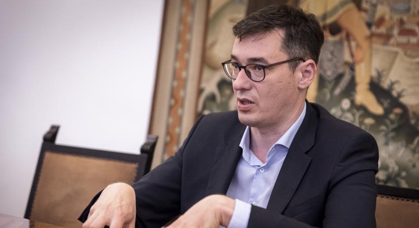 Karácsony: Harminc trolibuszt vehetne a főváros a Fidesz propagandisták nyolcmilliárdjából