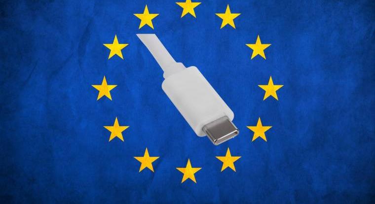 Ez történik, ha USB-C kábellel csatlakoztatsz androidos mobilt egy iPhone-nal