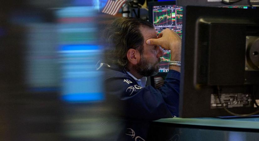 Pirosba borultak a tengerentúli tőzsdék a Fed kamatdöntése után