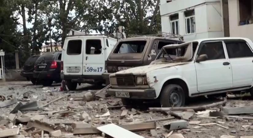 Egy napra lángoltak fel a harcok a Hegyi-Karabahban, de komoly következményük lehet