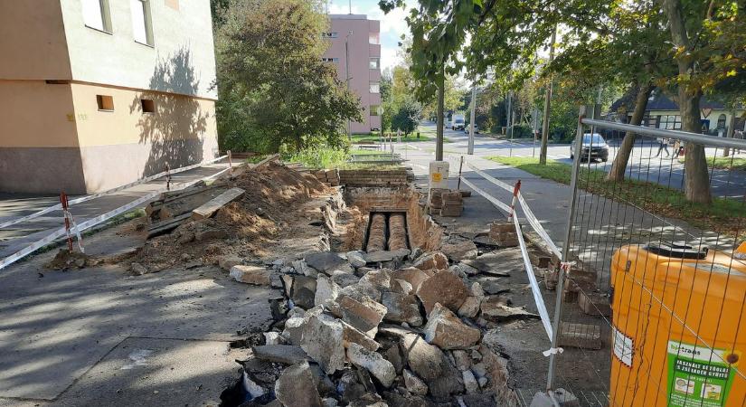 Munkálatok az Ószőlő utcán