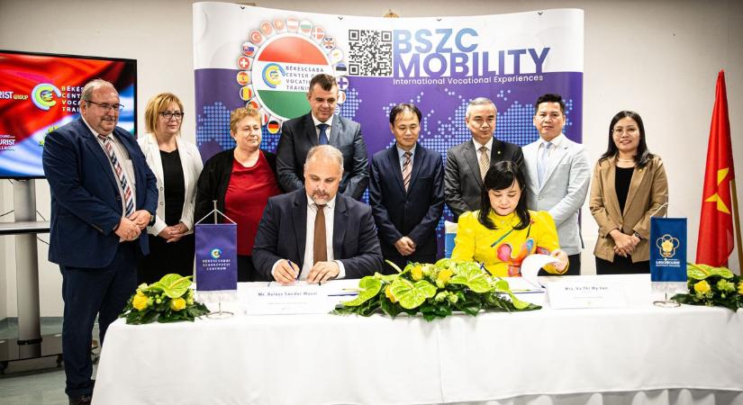 Vietnámi partnerre lelt a békéscsabai szakképzés