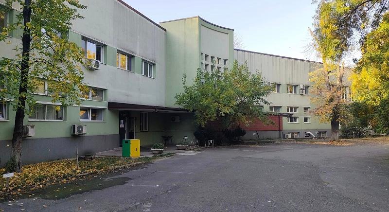Négy orvost őrizetbe vettek Bukarestben