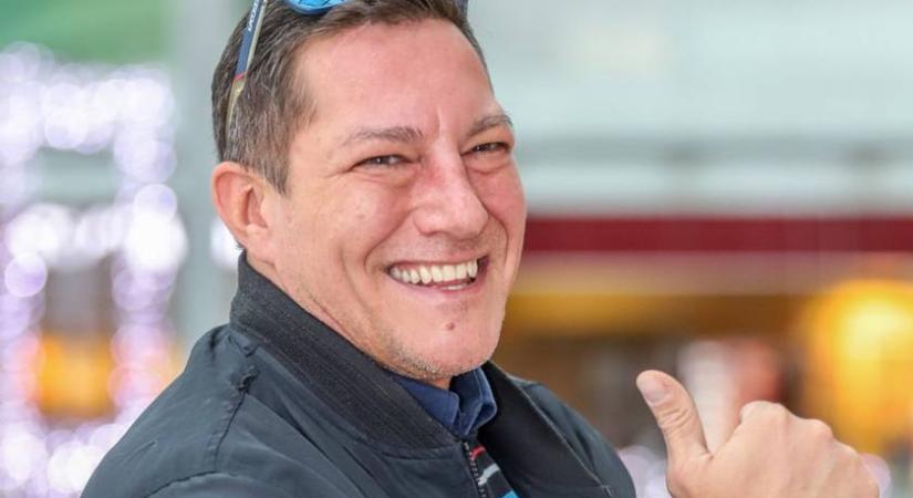 Németh Kristóf másfél hónapos kisfia először címlapon: Olivér tündéri édesanyja karjában