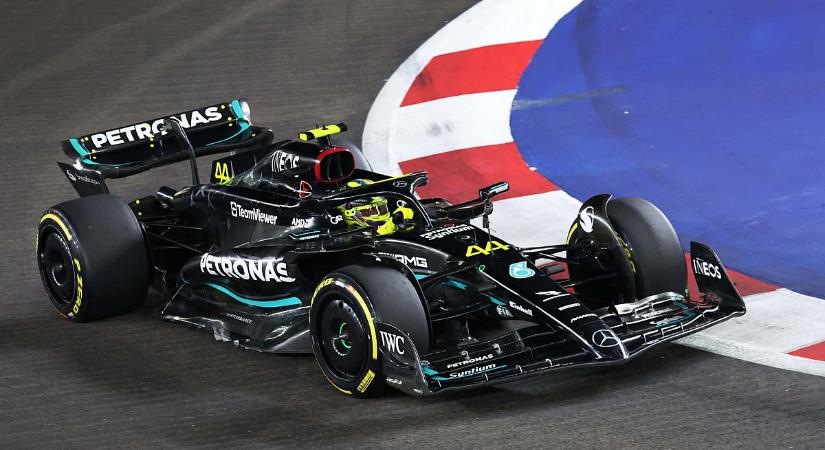 Lewis Hamilton: Ha nincs 30 másodperces előnye a Red Bullnak, akkor valami nincs rendben...