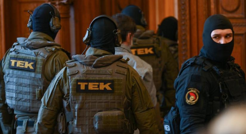 Életfogytiglant kértek Portikra és a társára az ügetői merénylet, és Gyüre József meggyilkolása miatt