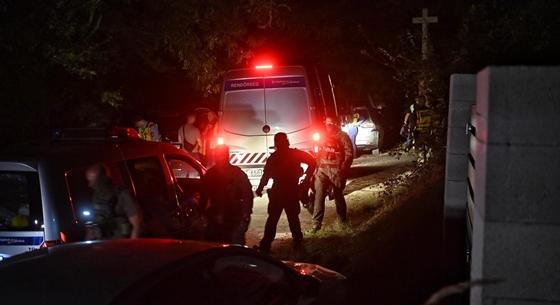 4,5 órán keresztül tárgyaltak az esztergomi robbantóval, aki szándékosan csalhatta csapdába a TEK-eseket