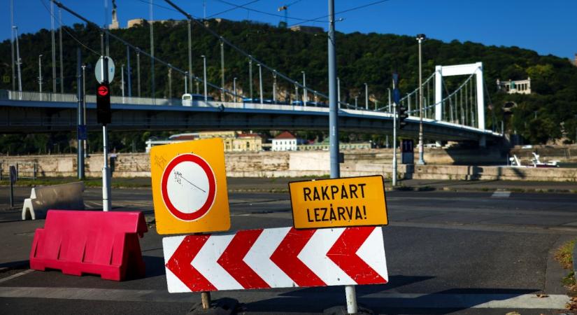 Már holnap megnyitják a Pesti alsó rakpartot a gyalogosok előtt