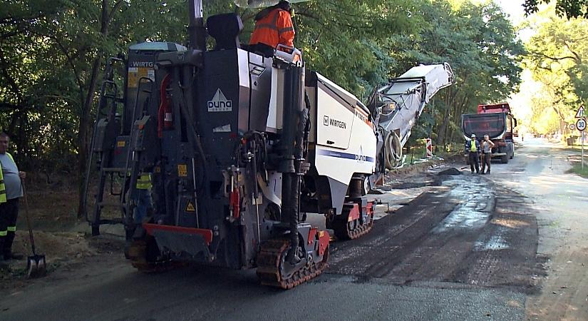 Lakossági kezdeményezésre újítják meg a Kartács utcát