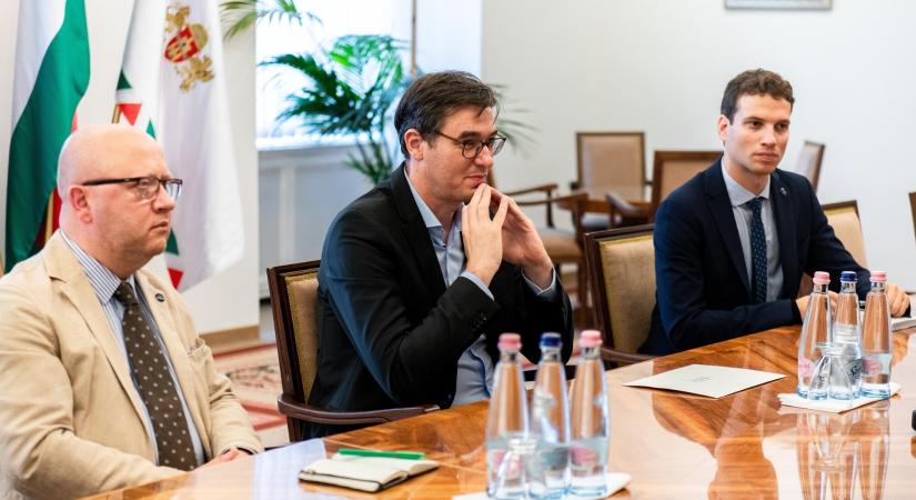 Karácsony Gergely mellébeszél