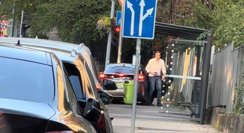 Karácsony Gergely rendszeresen semmibe veszi a KRESZ-t