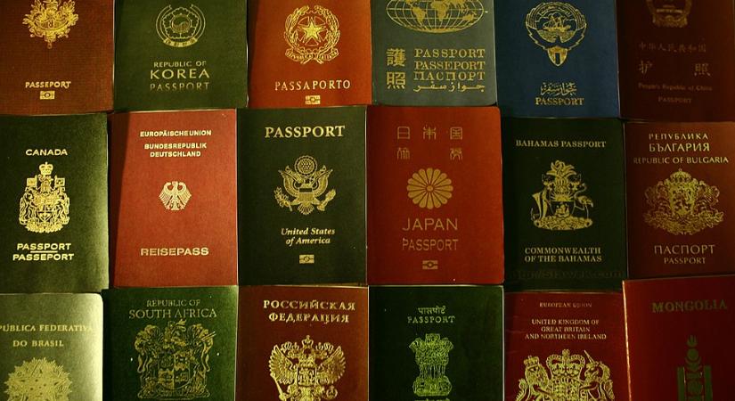 Arató András: Ki a diplomata?