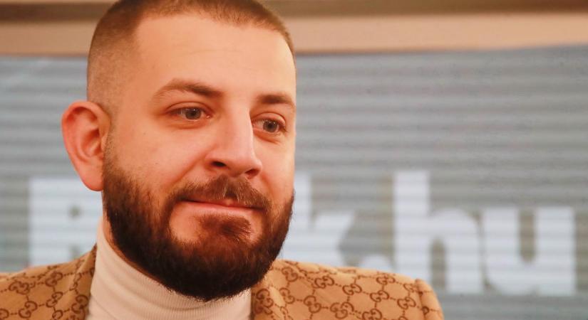 Mandulája miatt némult el G.w.M - Orvos tiltotta el az énekléstől