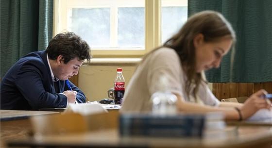 Így változik a középszintű magyarérettségi 2024-től