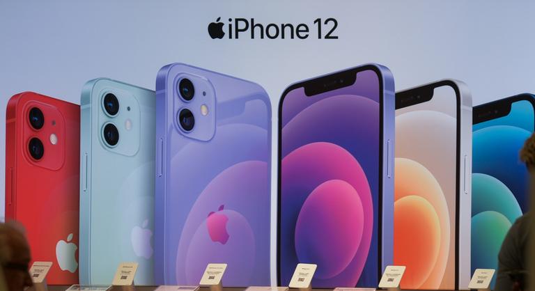 Rendszerfrissítéssel javítaná az Apple a sugárzó iPhone 12-eseket