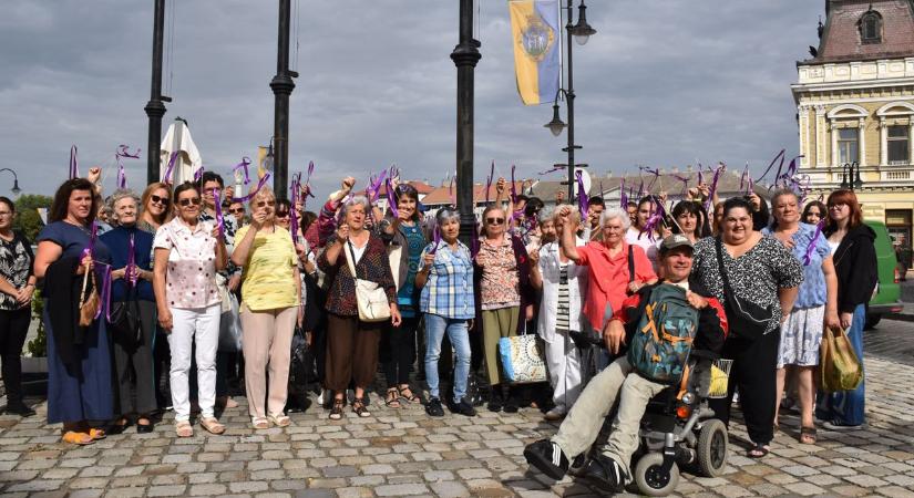 Alzheimer-kór: létfontosságú a megfelelő tájékoztatás a betegek és hozzátartozók számára  galériával