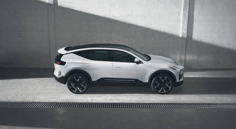 Polestar designer: a modern autók krumpli alakú karácsonyfák