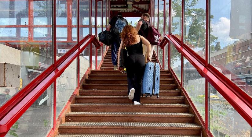 Újabb csapás a Budapestre érkezőknek: tervben sincs a horrorátjáró felújítása