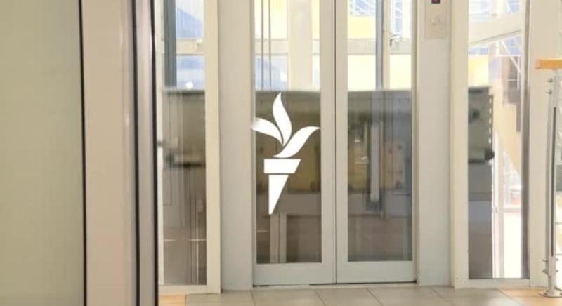 „Oké, van egy lépcsőfok” – Ki segít elhelyezkedni a fogyatékossággal élőknek?